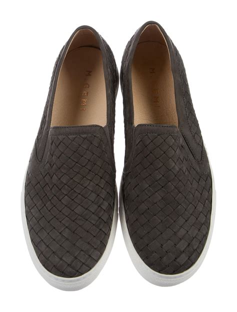 m gemi slip on sneakers.